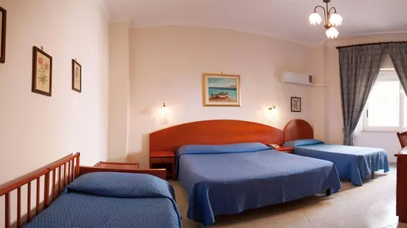 Hotel Mediterraneo | Sicilya - Palermo (vilayet) - Cefalu