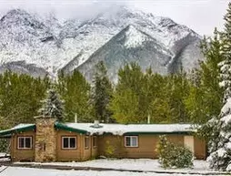 HI-Kananaskis Wilderness Hostel | Alberta - Kananaskis