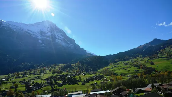 Apartment Galeriehaus Stotzhalten 4.5 - GriwaRent AG | Bern Kantonu - Grindelwald