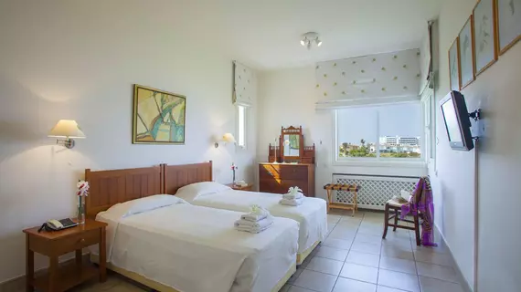 Alia Sirina Seafront Suite | Kıbrıs - Mağusa