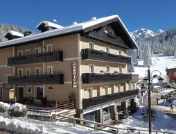 Hotel Garni Arnica | Trentino-Alto Adige - Trento İli - Madonna di Campiglio