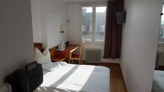 Hotel Pax | Grand Est - Bas-Rhin (bölge) - Strasbourg (ve civarı) - Strazburg