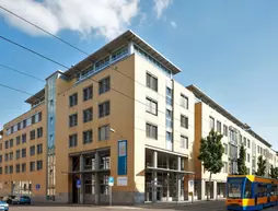 Commundo Tagungshotel Leipzig | Saxony (Saksonya) - Leipzig - Plagwitz