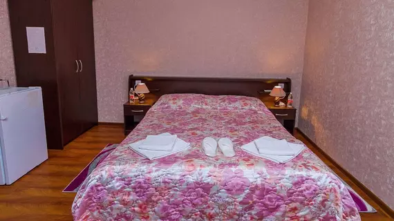 Kavkaz Hotel | Krasnodar Krayı - Tuapsinsky District - Sochi (ve civarı) - Olginka