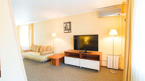 Suite Hotel | Sverdlovsk Federal Bölgesi - Yekaterinburg (ve civarı) - Yekaterinburg