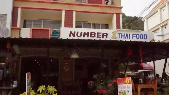 Number 1 Guesthouse & Restaurant | Krabi İli - Krabi - Ao Nang