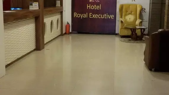 Hotel Royal Executive | Maharaştra - Pune Bölgesi - Pune