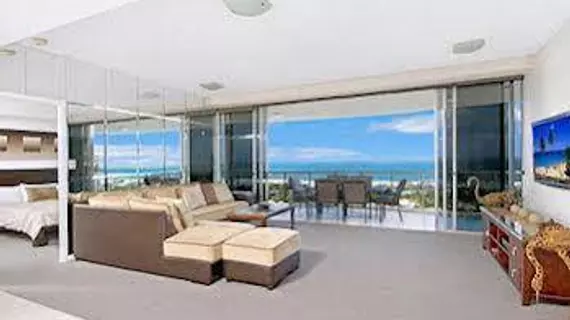 Silver Sea On Sixth Resort | Queensland - Maroochydore