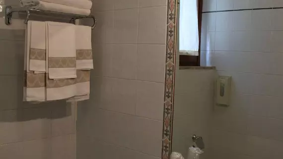 Hotel I Platani | Toskana - Siena (vilayet) - San Gimignano - Val d'Elsa