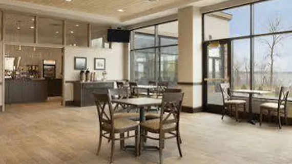 Country Inn & Suites by Radisson, Bemidji | Minnesota - Bemidji (ve civarı) - Bemidji