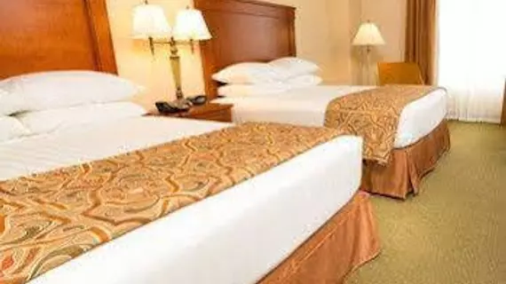 Drury Inn & Suites Independence Kansas City | Missouri - Kansas City (ve civarı) - Blue Springs