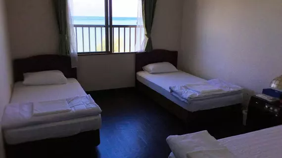 Seaside Hotel Blue Moon | Okinava (idari bölge) - Yaeyama - Taketomi - Sonai