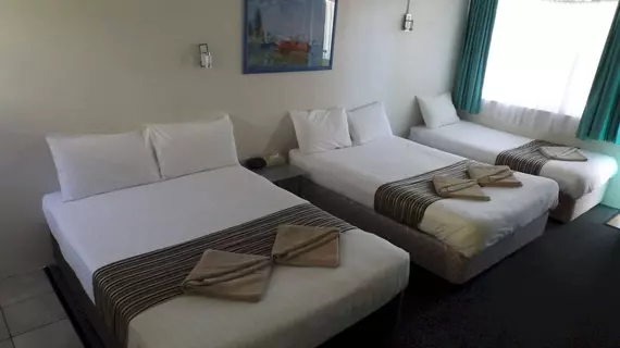 Coffs Harbour Pacific Palms Motel | New South Wales - Coffs Limanı (ve civarı) - Coffs Harbour