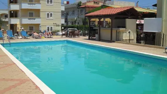 Irini Apartments | Girit Adası - Kandiye (bölge) - Hersonissos - Stalida