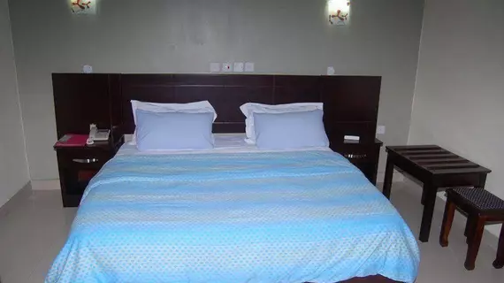 De Liberty Villa and Suites | Lagos (ve civarı) - Lagos - Festac