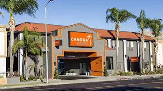 Canoga Hotel at Warner Center | Kaliforniya - Los Angeles County - Canoga Park