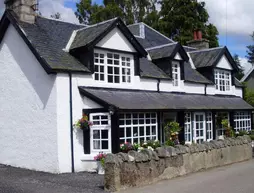 Carrmoor Guest House | İskoçya - Scottish Highlands - Carrbridge