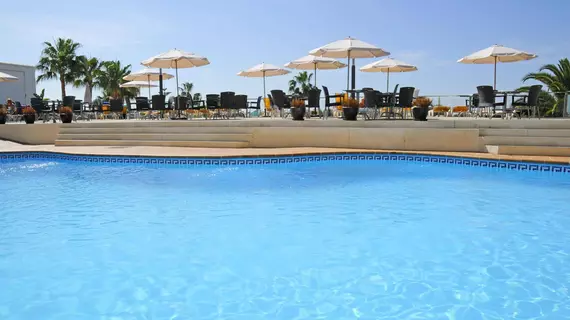 Hotel Nerja Club & Spa | Andalucia - Malaga İli - La Axarquía - Nerja