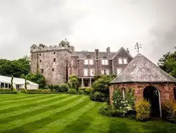 Comlongon Castle | İskoçya - Dumfries ve Galloway - Dumfries - Mouswald