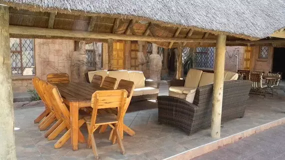 African Cave Lodge | Gauteng - City of Tshwane - Johannesburg (ve civarı) - Hammanskraal