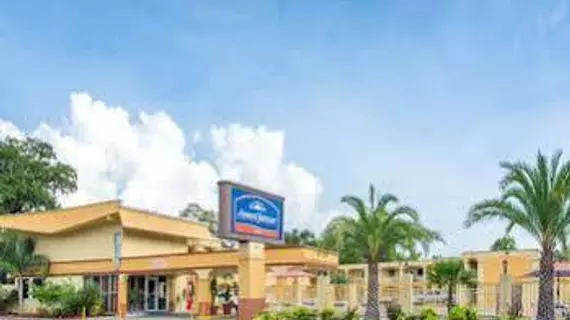 Howard Johnson Lake Charles | Louisiana - Lake Charles (ve civarı) - Lake Charles