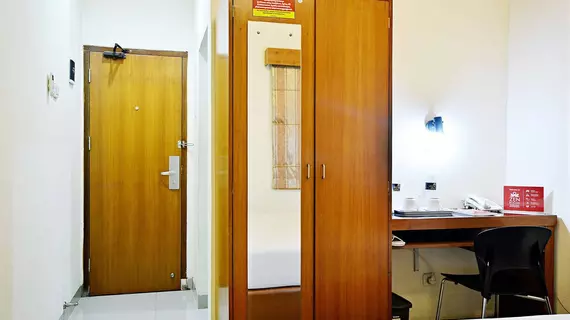 ZEN Rooms Benhil Pejompongan | West Java - Cakarta (ve civarı) - Cakarta - Bendungan Hilir - Tanah Abang