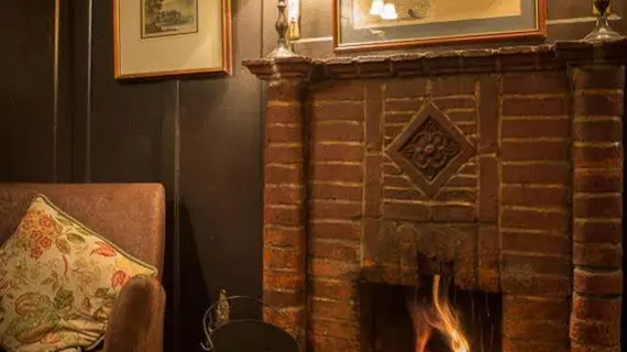 Queens Head Inn & Restaurant | Cumbria (kontluk) - Ambleside - Hawkshead