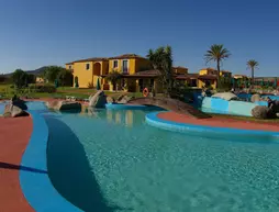 Villaggio Baia dei Pini | Sardinya - Sassari - Budoni