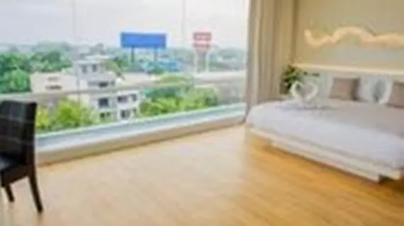 Crystal Hotel Hat Yai | Songkhla (vilayet) - Hat Yai (ve civarı) - Hat Yai