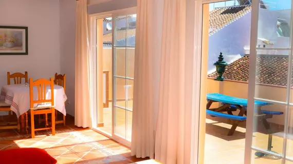 Villa Carabeo Playa | Andalucia - Malaga İli - La Axarquía - Nerja - Nerja Kent Merkezi