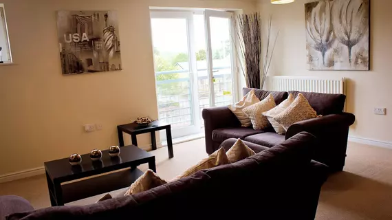 The Lindley Suite | Batı Yorkshire (kontluk) - Huddersfield