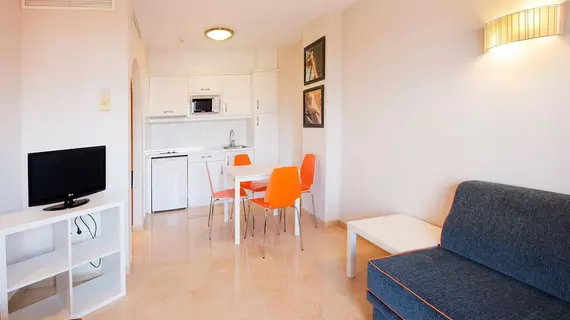 Fuengirola Beach Apartamentos Turísticos | Andalucia - Malaga İli - Fuengirola