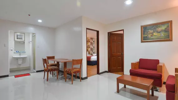 Royal Suites Condotel | Aklan - Kalibo