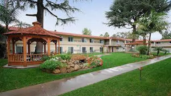 Quality Inn & Suites Thousand Oaks | Kaliforniya - Los Angeles County - Thousand Oaks