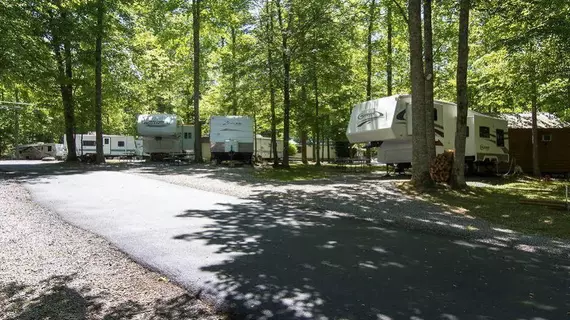 Arrow Creek Campground | Tennessee - Gatlinburg - Pigeon Forge (ve civarı) - Gatlinburg