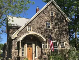 Aberdeen Stone Cottage Bed and Breakfast