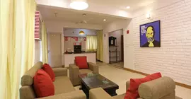 OYO Flagship Noida Golf Course Metro | Batı Delhi - Ulusal Eyalet Başkenti Delhi - Delhi (ve civarı) - Noida