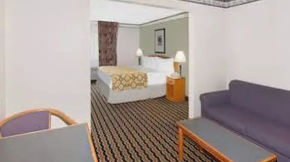 Baymont Inn & Suites Fort Wayne | Indiana - Fort Wayne (ve civarı) - Fort Wayne