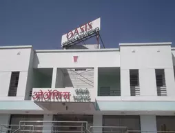 Hotel Oasis | Maharaştra - Pune Bölgesi - Pune - Sahajpur