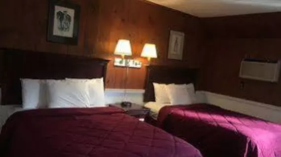 Stonybrook Motel & Lodge | New Hampshire - Franconia