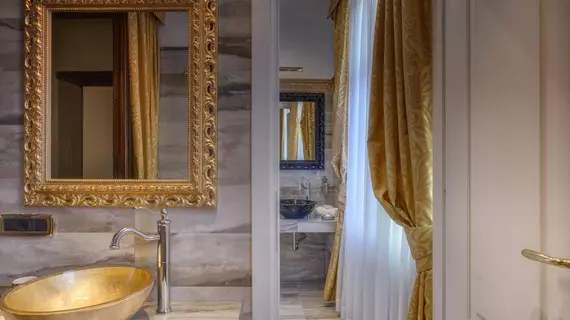 Tolentino Suites | Lazio - Roma (ve civarı) - Roma Kent Merkezi - Rione II Trevi