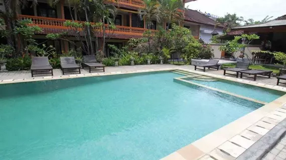 Beneyasa Beach Inn 1 | Bali - Kuta - Kuta Merkezi