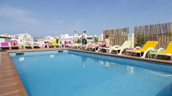 Apartamentos Casa Maria | Balearic Adaları - İbiza Adası - Sant Antoni de Portmany - West End