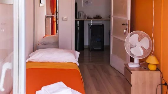 B&B by Max | Lombardy - Milano (ve civarı) - Milano - Merkez İstasyonu