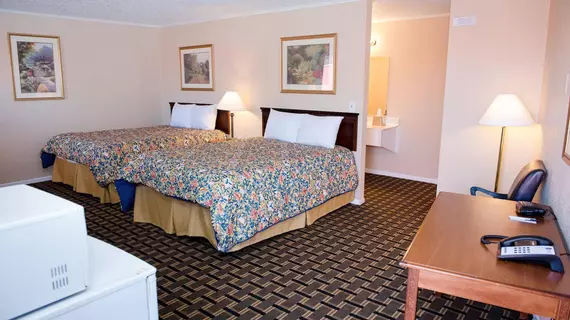 Grand View Plaza Inn & Suites | Kansas - Grandview Plaza