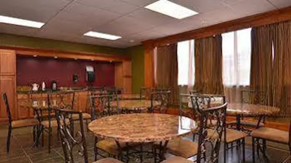 Americas Best Value Inn & Suites - Kansas City | Missouri - Kansas City (ve civarı) - Kansas