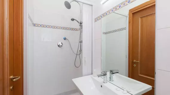 Ora Guesthouse | Lazio - Roma (ve civarı) - Roma Kent Merkezi - Monti