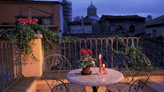 Residenza Canali Ai Coronari | Lazio - Roma (ve civarı) - Roma Kent Merkezi - Navona