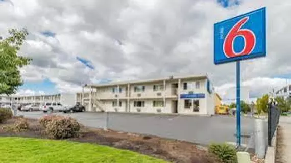 Motel 6 Beaverton | Oregon - Portland (ve civarı) - Beaverton