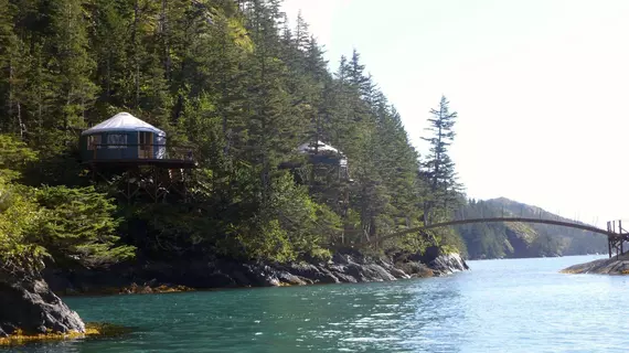 Orca Island Cabins | Alaska - Seward